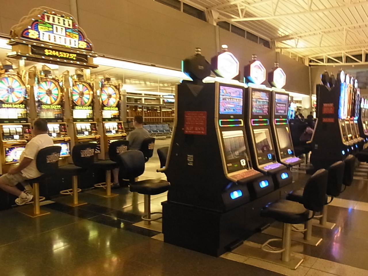 ラスベガスまでは遠い