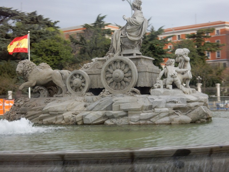 マドリードはスペインの首都（世界遺産が多い町）